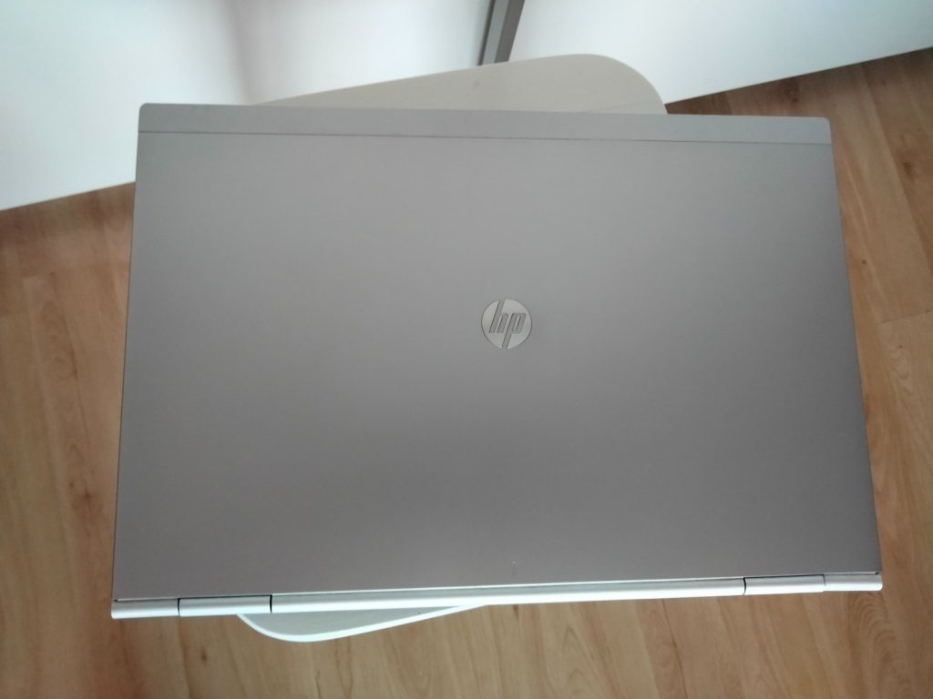 HP Elitebook 8460p ,Intel Core i5 ,8gb ram .ZORIN OS (LINUX) - 2