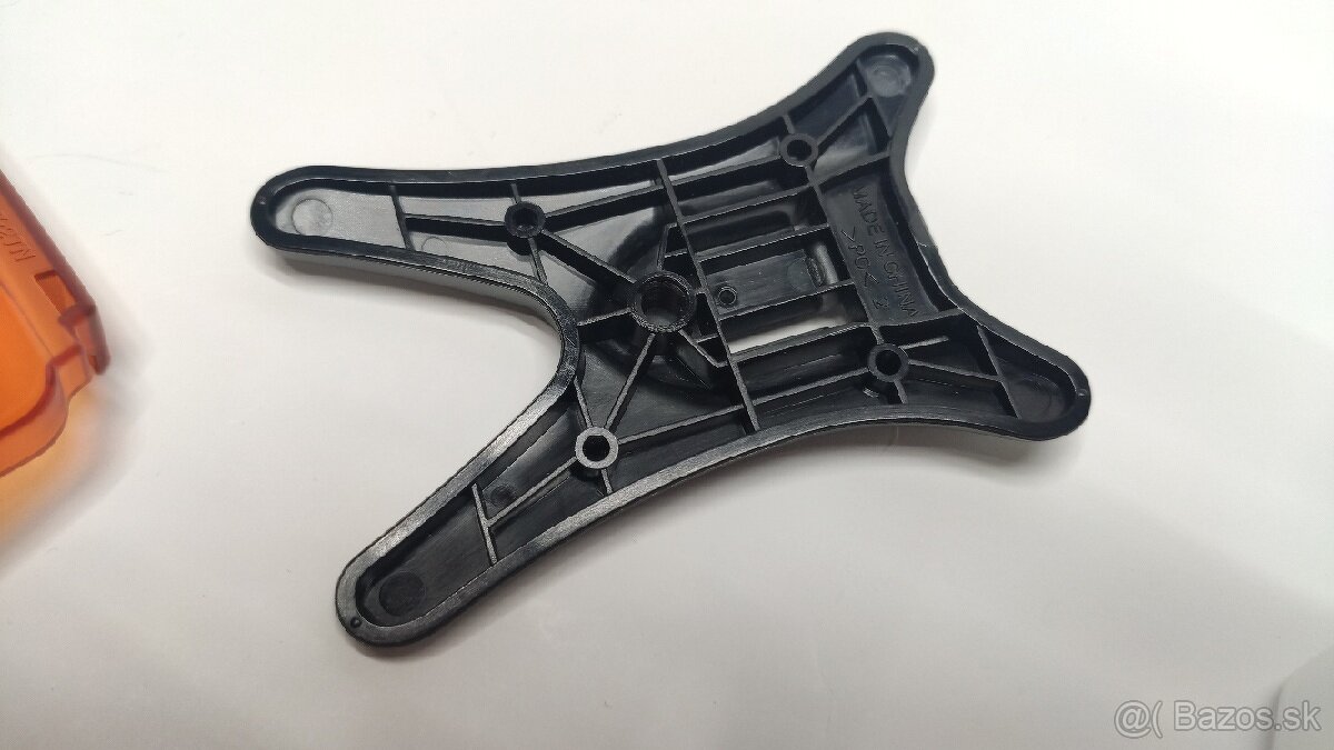 Predám stojan k blesku Nikon SB-900 - 2