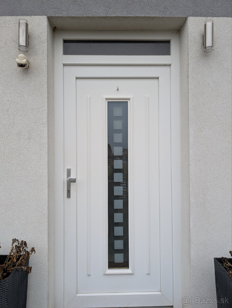 Plastové dvere exteriérové - 2