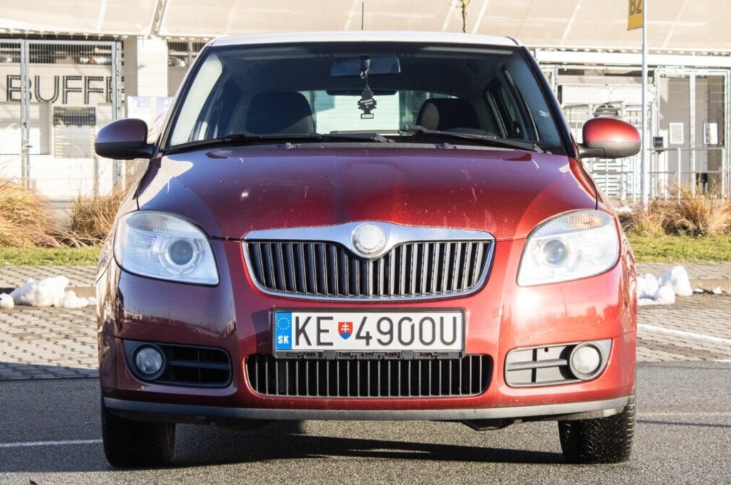 Škoda Fabia 1.6 Elegance, 77kW (2008) - 2