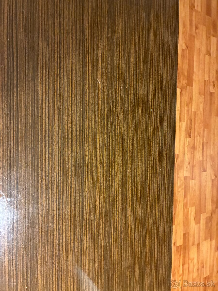 Konferenčný stolík - 2