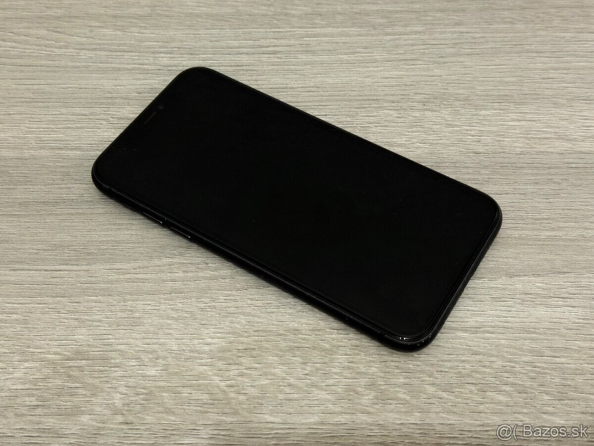 iPhone 11 Black - 128GB - 2