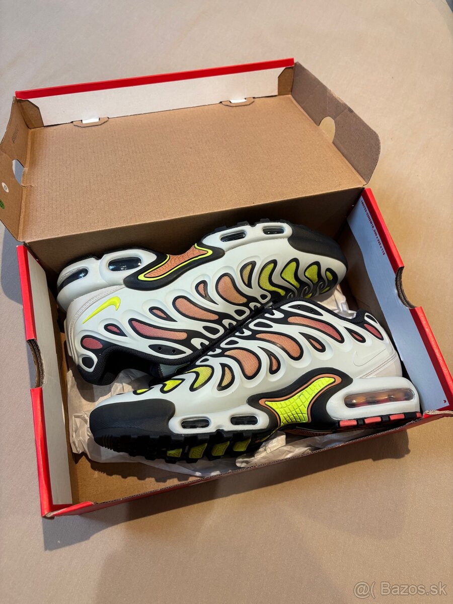 Nike Air Max Plus Drift “Light Silver / Volt” - 2