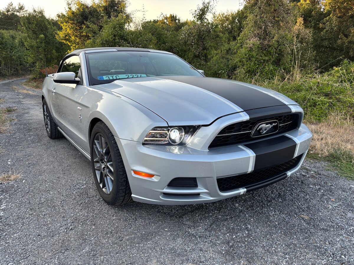 Ford Mustang Convertible 3.7 V6 - 2