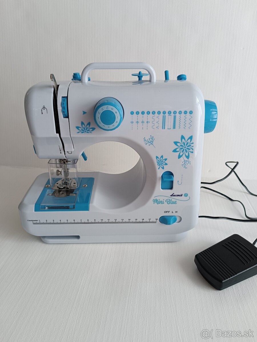 Šijací stroj Lucznik mini + časopisy na šitie - 2