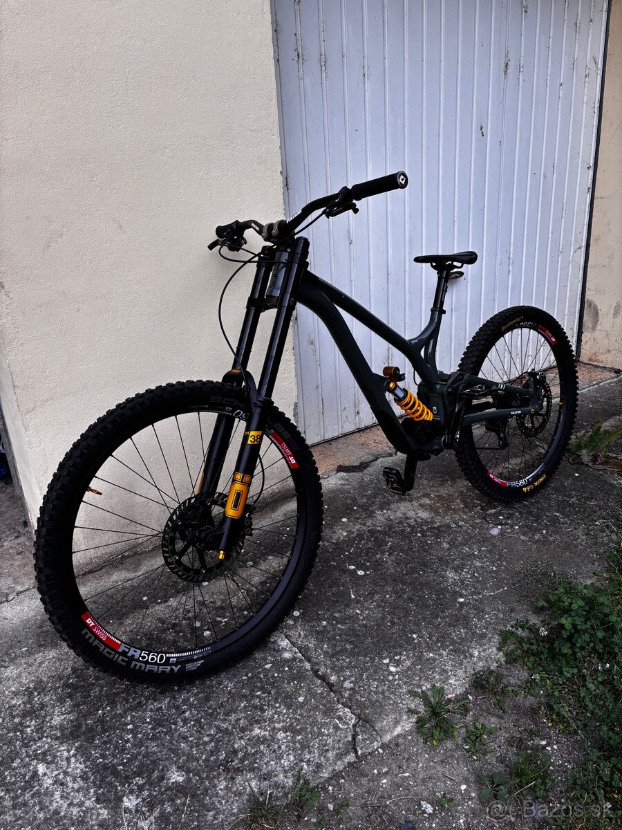Commencal Supreme Ohlins Edition - 2