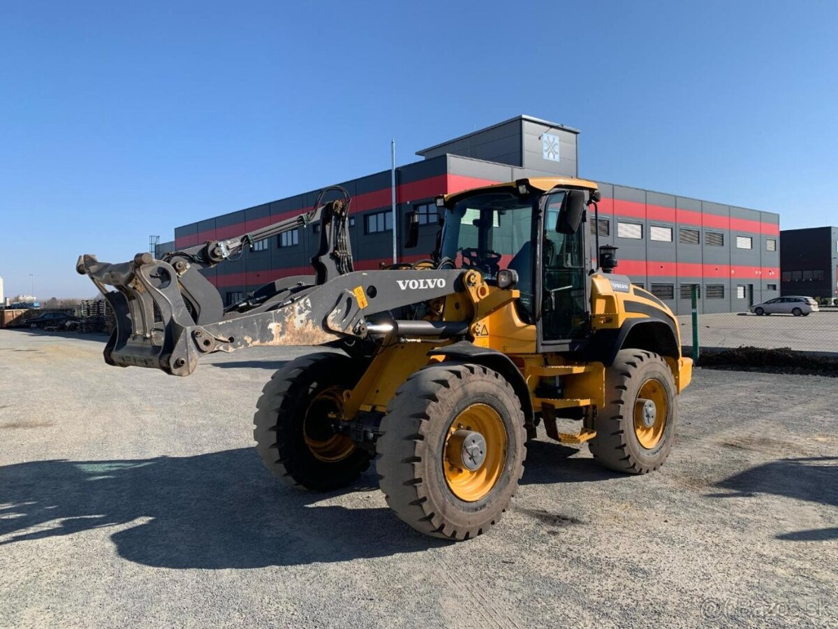 VOLVO L50H - motor po GO /0127/ - 2