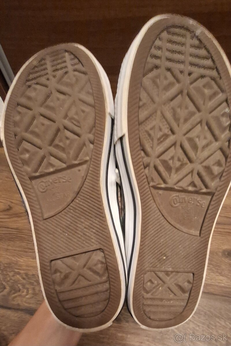 Tenisky značky Converse - veľkosť 33 - 2