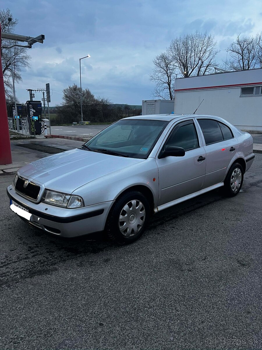 Predám skoda octavia 1.6i - 2