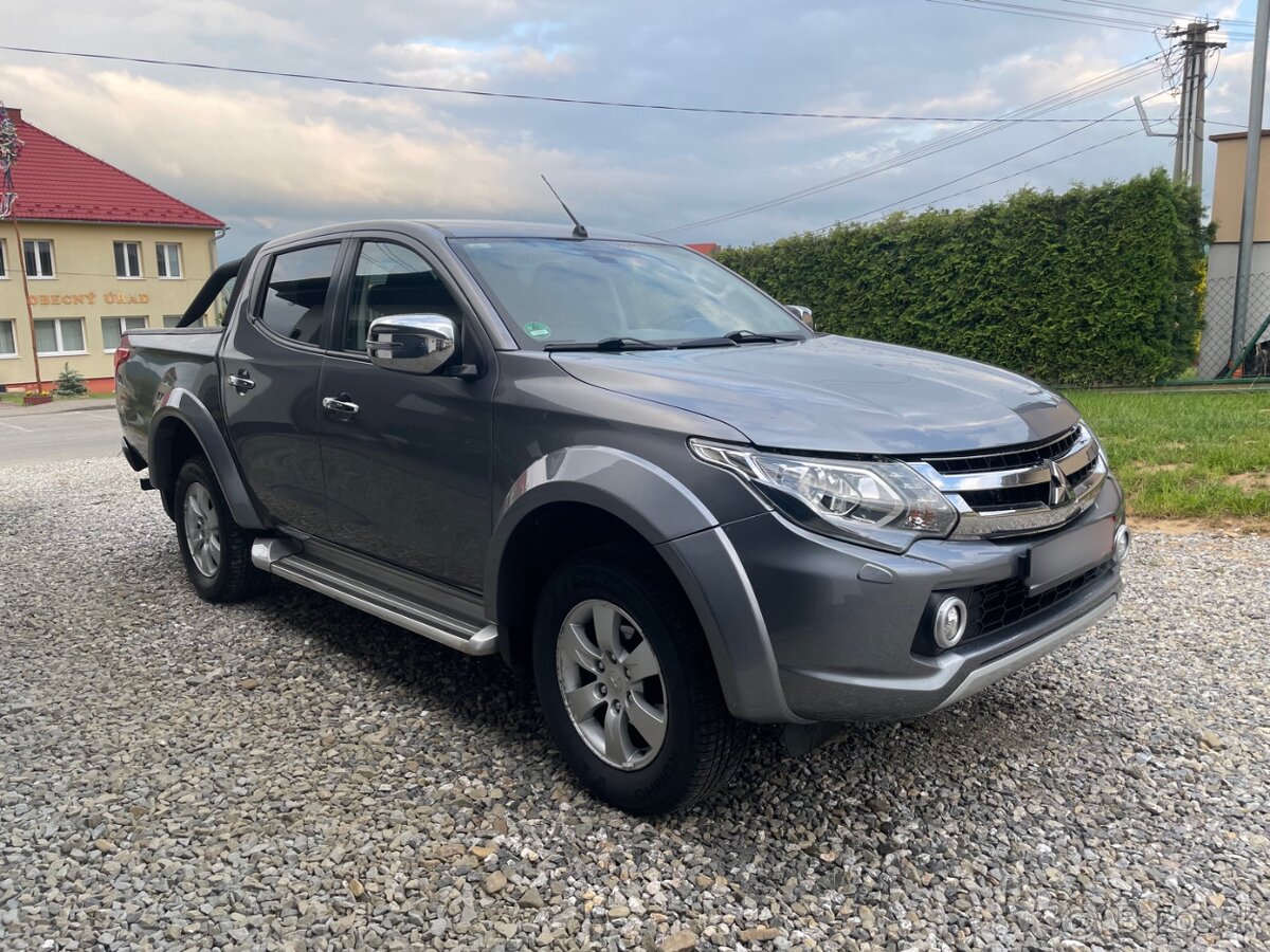 Mitsubishi L200 - 2