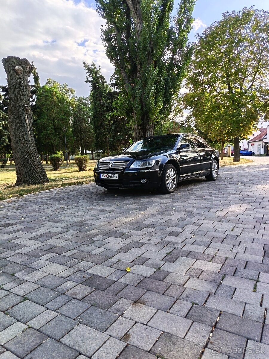 Wolkswagen Phaeton - 2