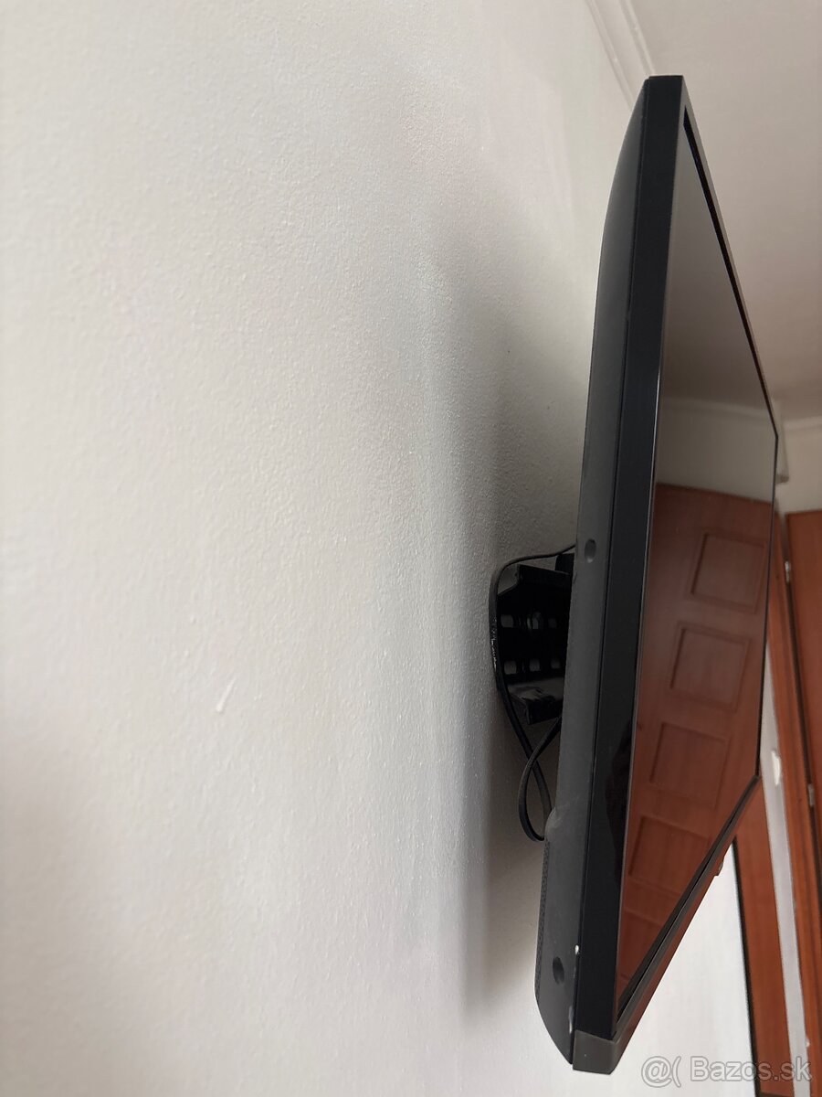 Samsung ue32j5100aw - 2