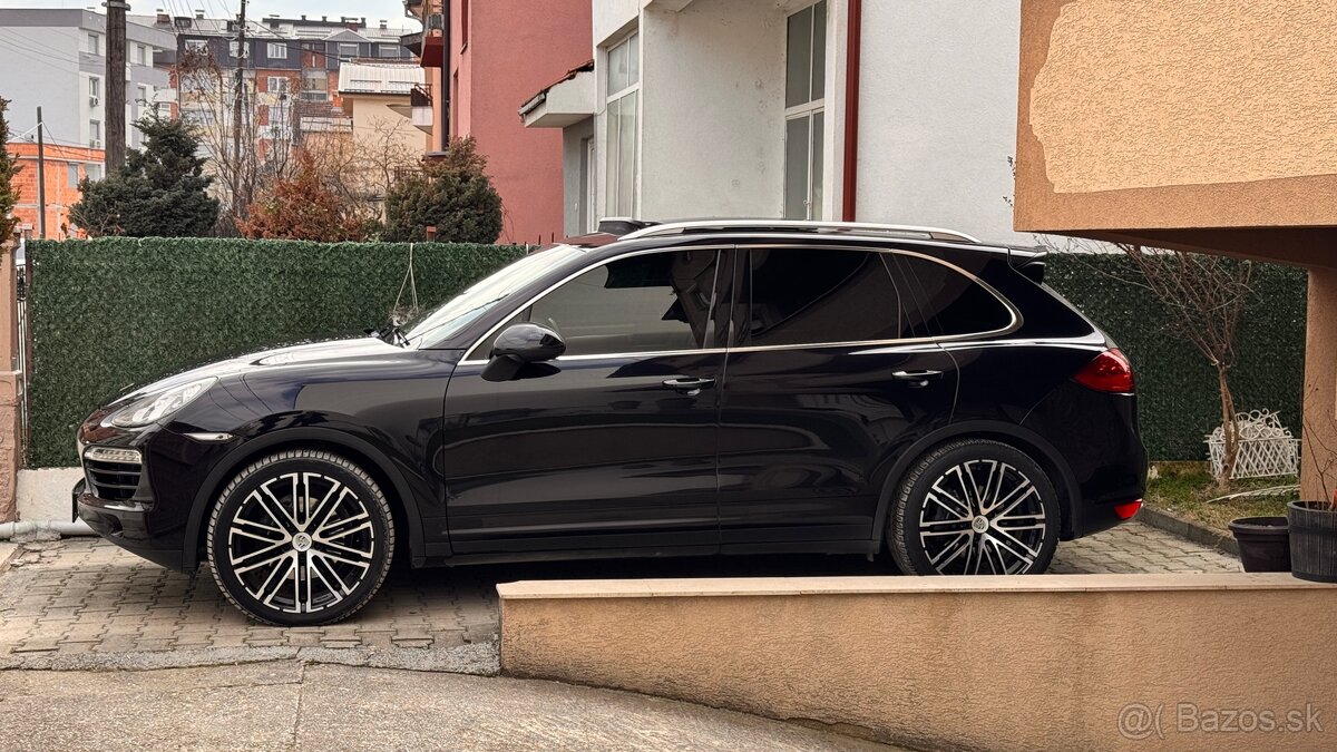 Porsche Cayenne, Nové Rozvody