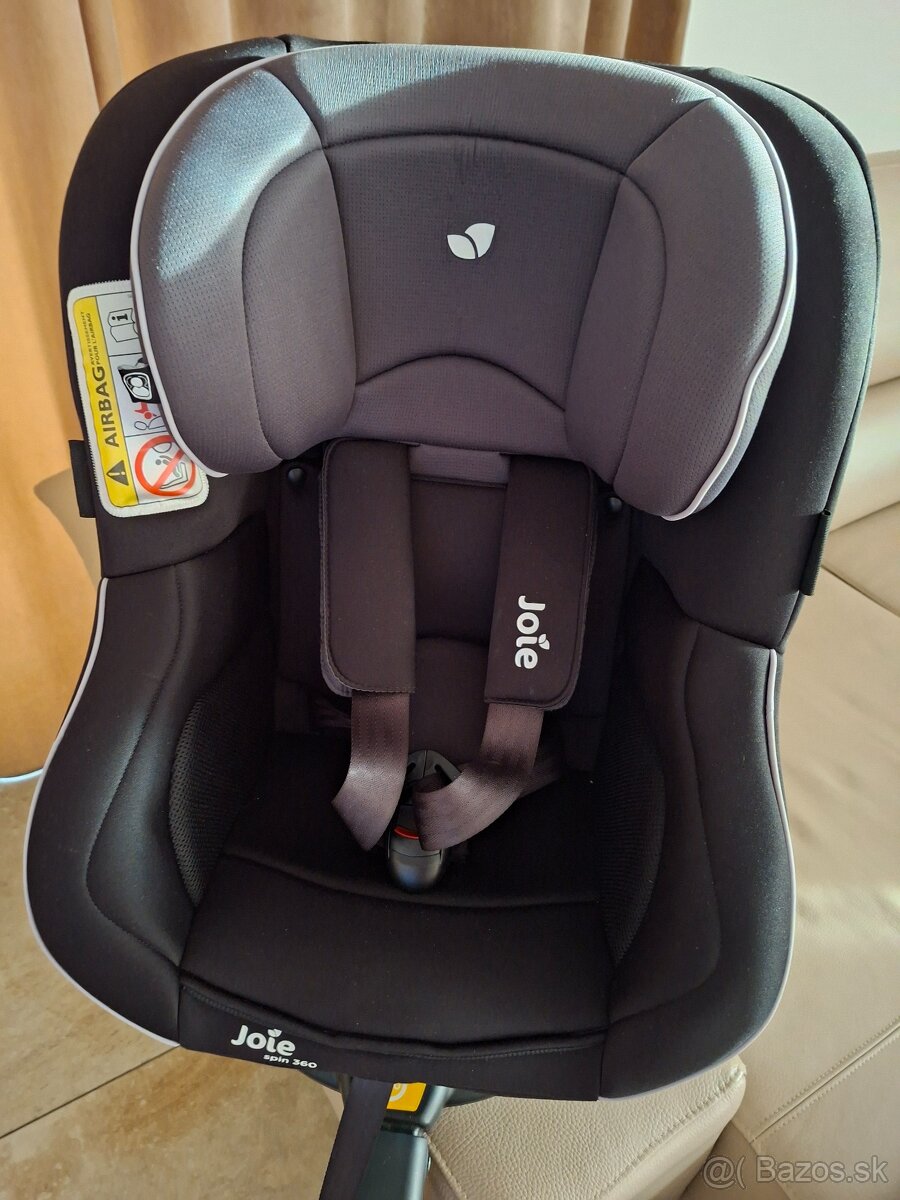 Joie Spin 360 so základňou - 2
