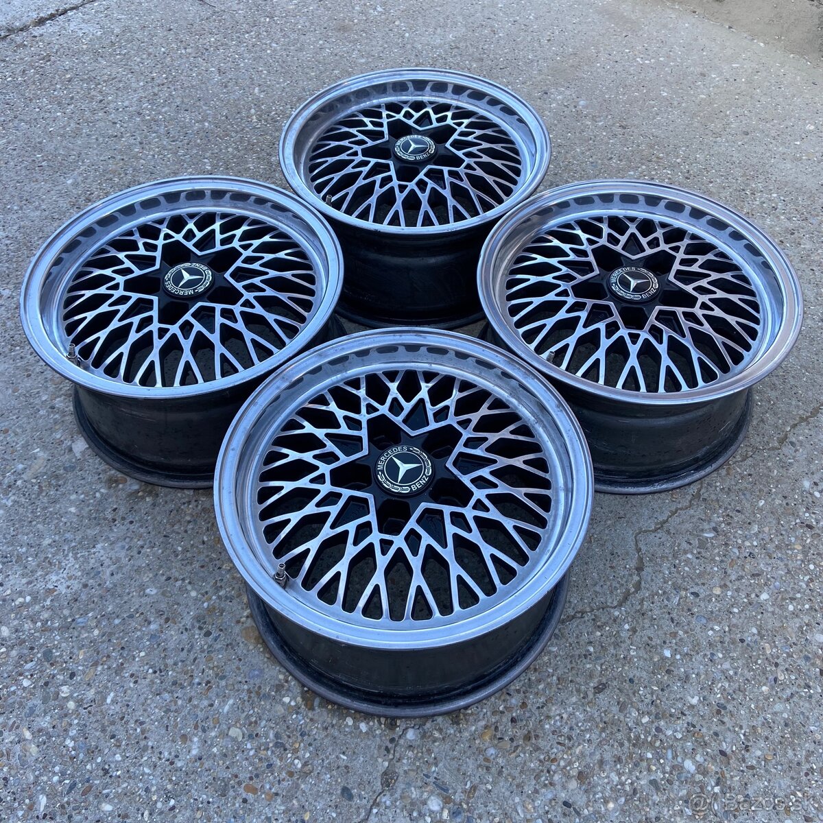 Elektróny Eta Beta Lucy 3A R15 - 2