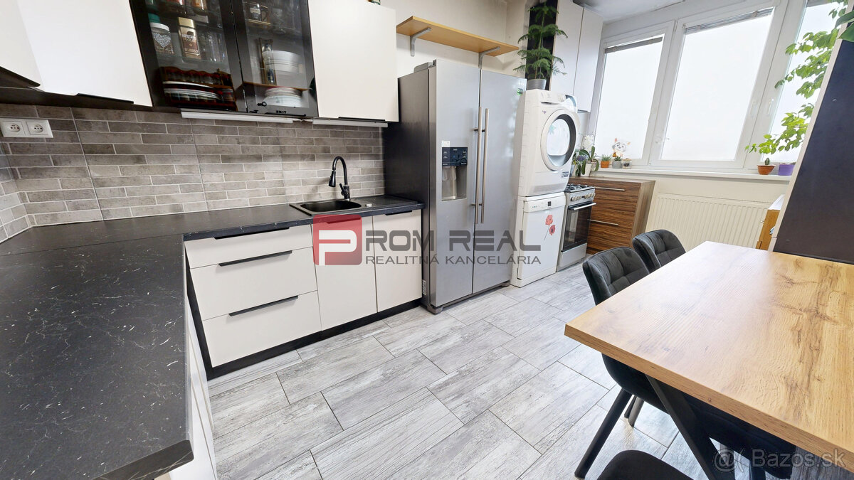 PREDAJ veľkého 3 izbového bytu - 2