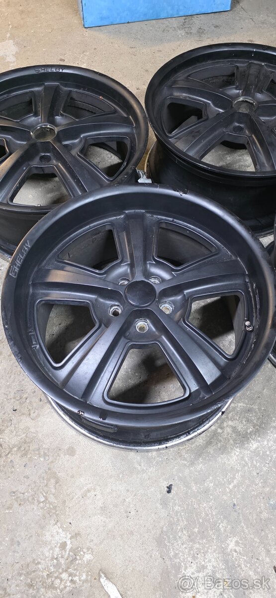 5x114.3 r20 ford - 2