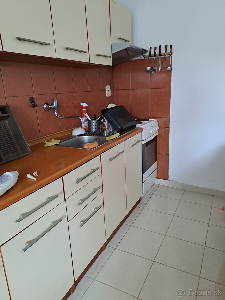 Predam kuchynsku linku - 2