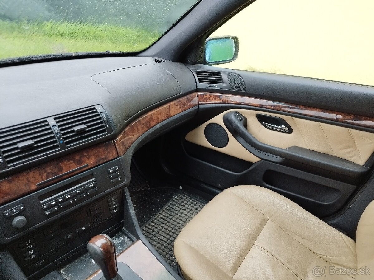 Rozpredám E39 530d automat - 2