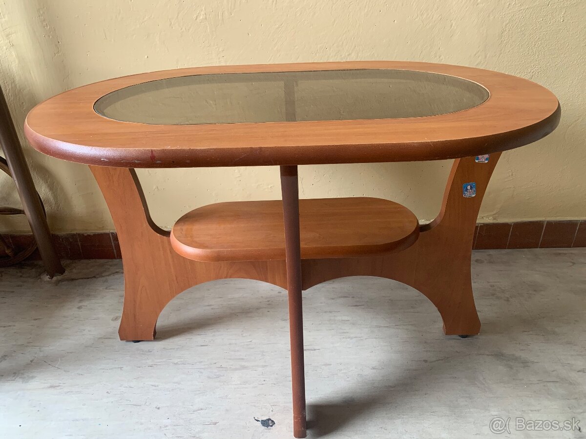 Rôzny nabytok komody stolík rost120/200 - 2