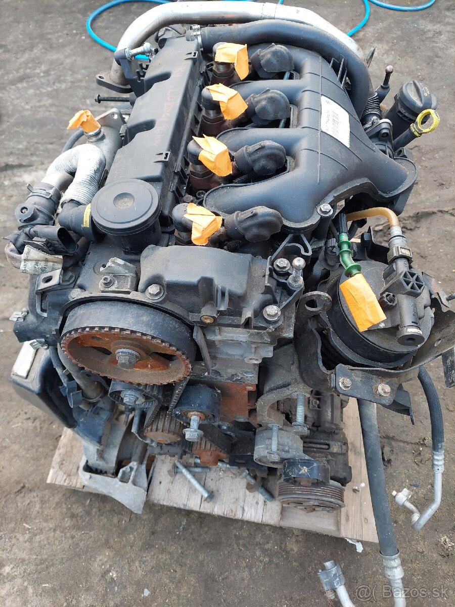 Predám motor 2,0tdci - 2