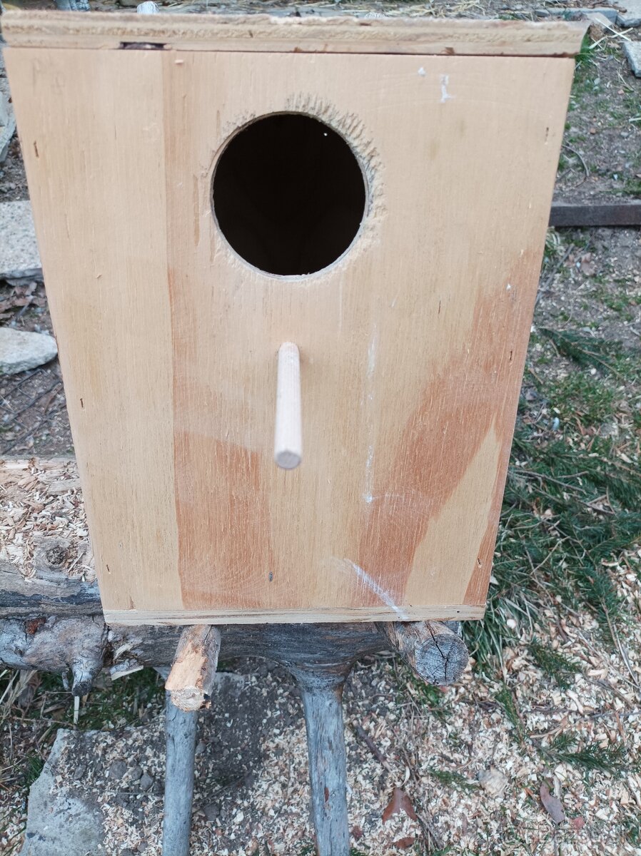 Predám Búdku pre Korely - 2