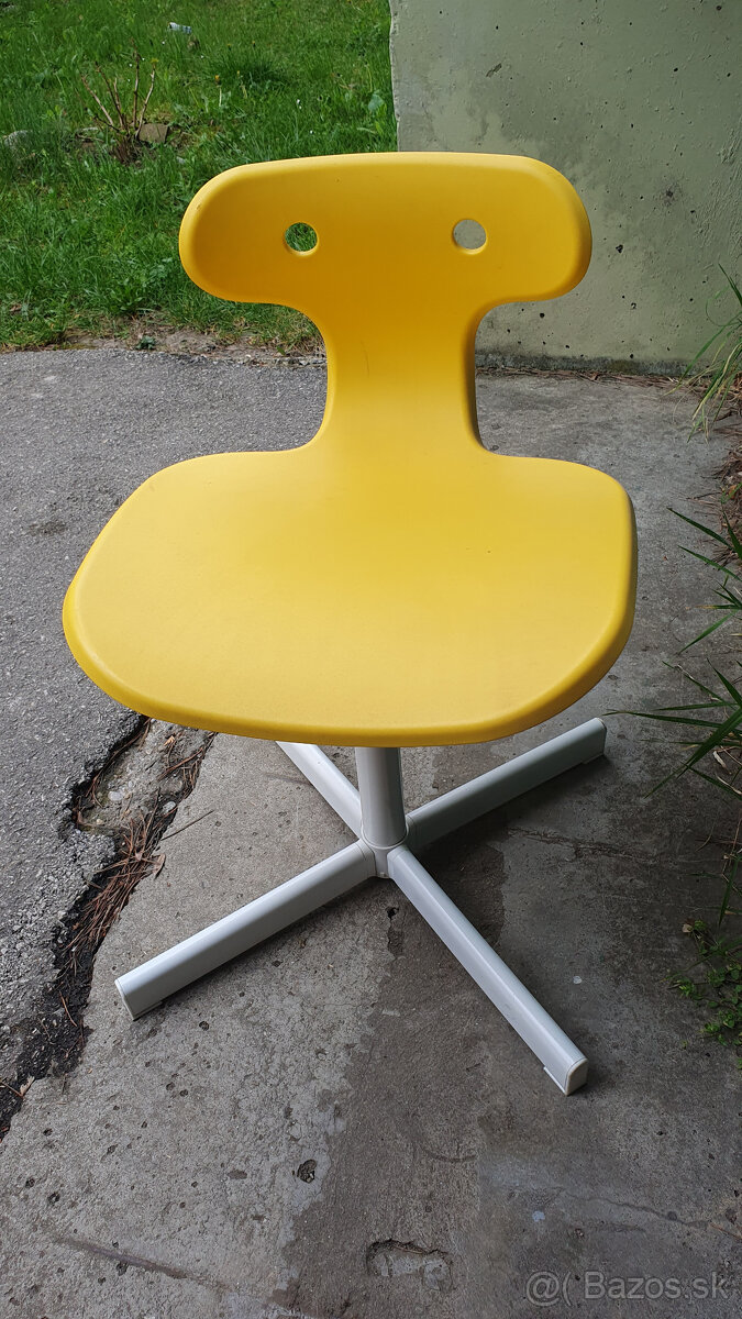 Stolicka IKEA MOLTE - 2