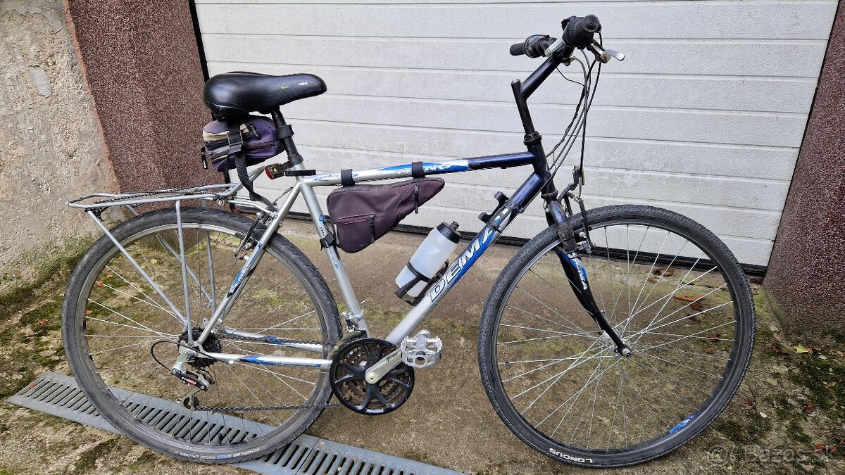 Trekový bicykel - 2