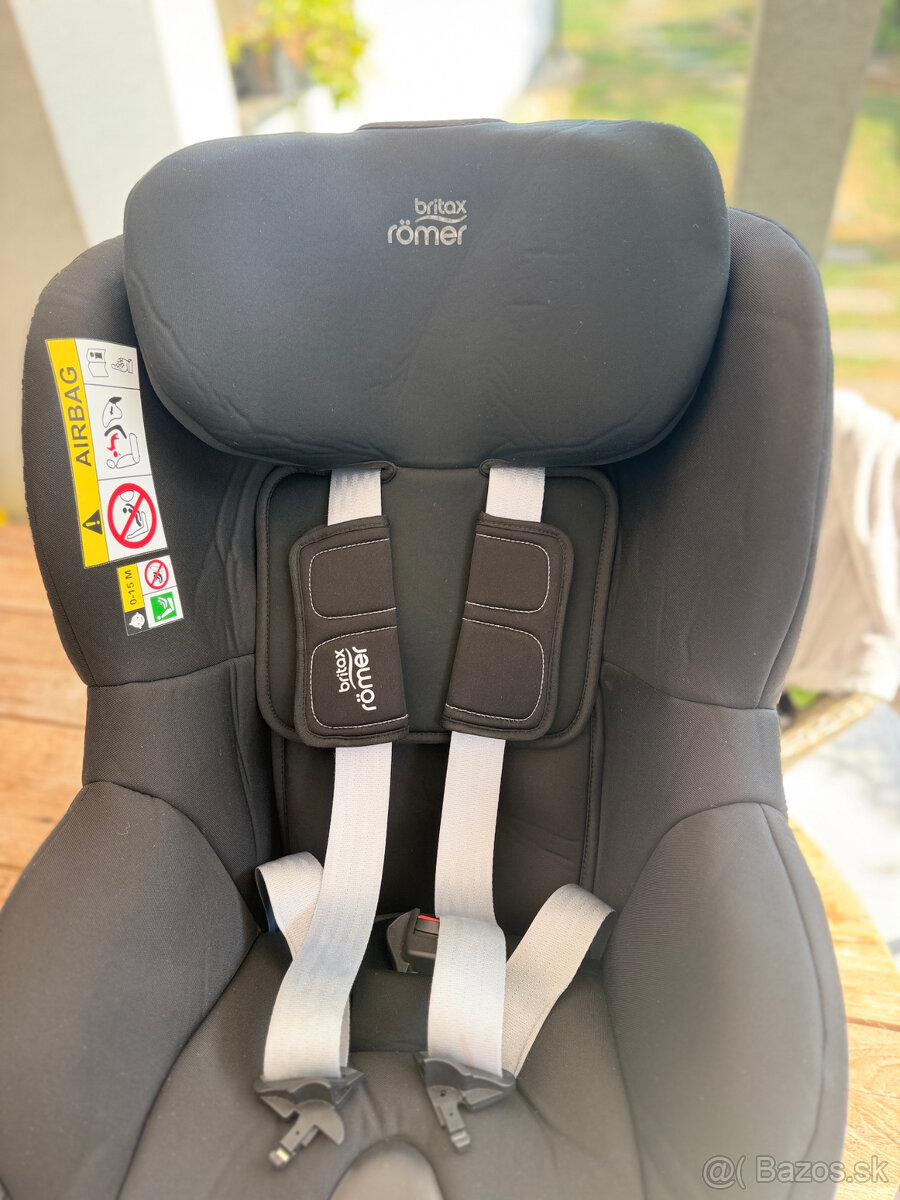 autosedačka Britax Romer dualfix i-Size - 2