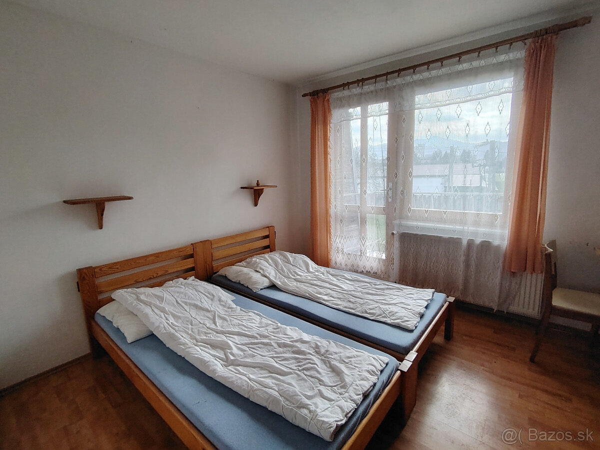 PRENÁJOM zariadenú garsónku Žarnovica o výmere 24 m2. - 2