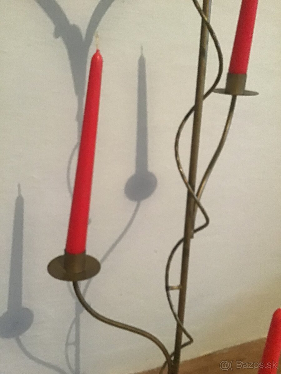 KOVOVý VYSOKý SVIETNIK - 2