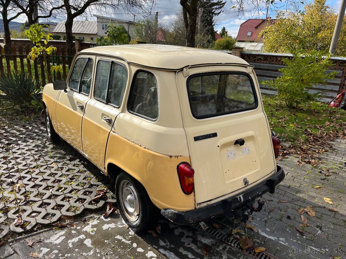 Renault R4 / 112C - 2