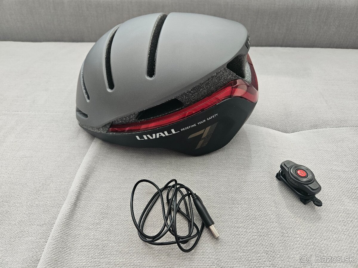 Livall Evo21 Smart Helmet - 2