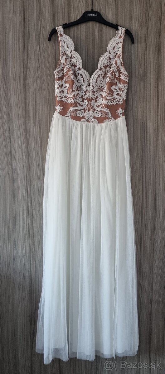 Biele spoločenské šaty s tylovou sukňou - 2