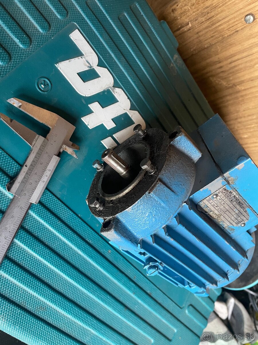 Predám Elektromotory 220/380V - 2