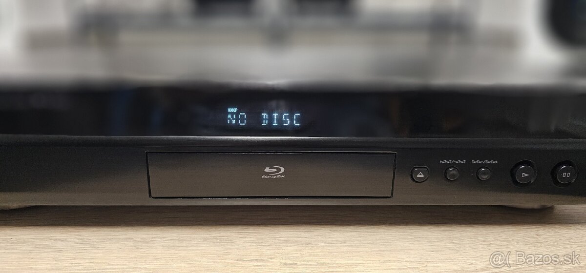 YAMAHA BD-S667 Blu-ray prehrávač - 2
