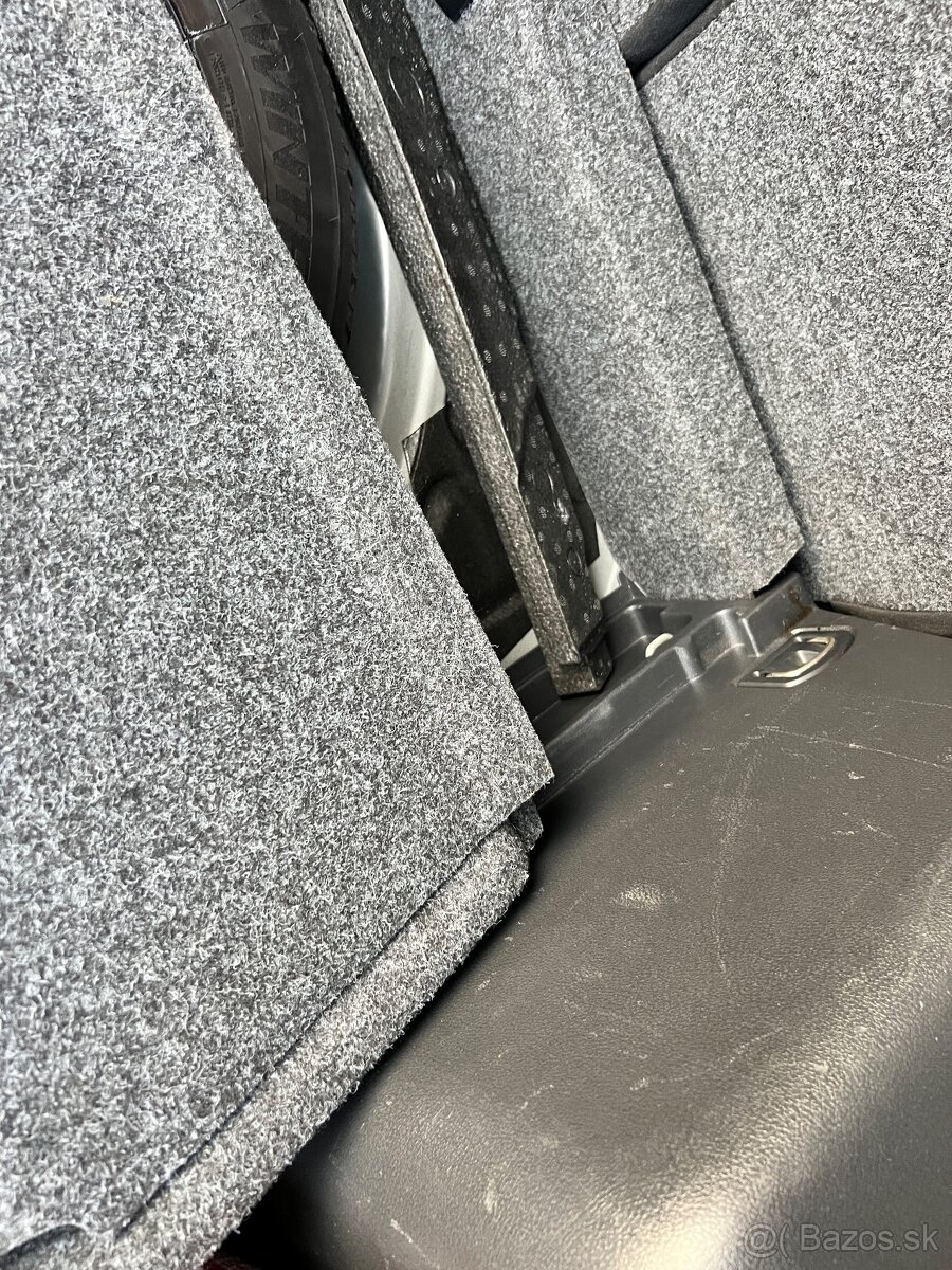 Vyvýšené dno VW Golf PLUS + rezerva - 2