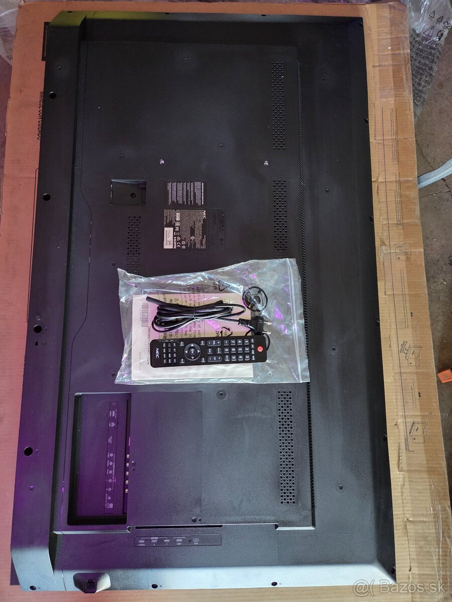 Predám 4K LED TV/monitor - 2