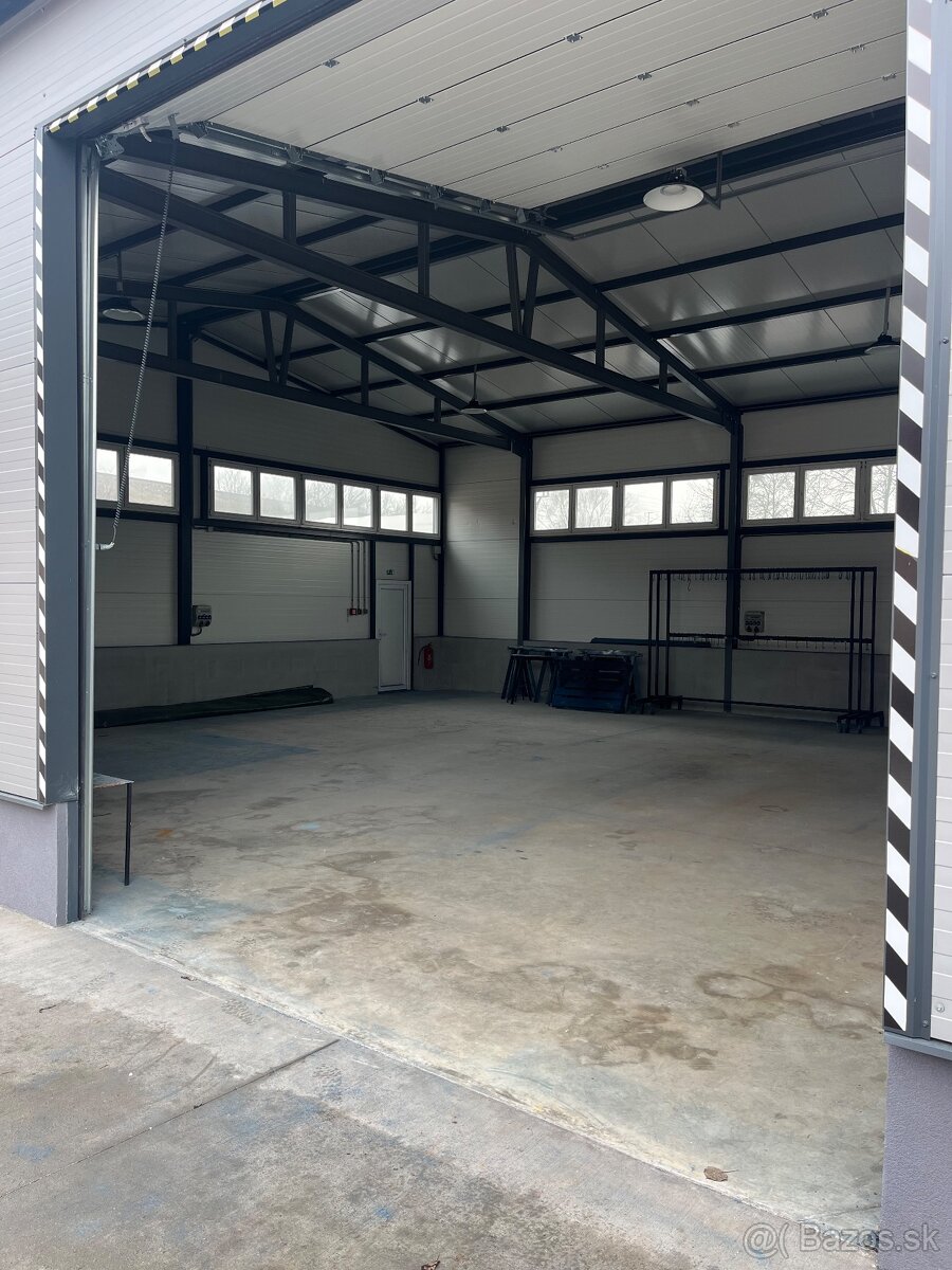 Skladova hala - 2