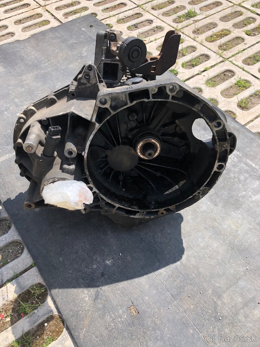 Predám 5rychlost prevodovku 1,9Tdi 66/81kw - 2