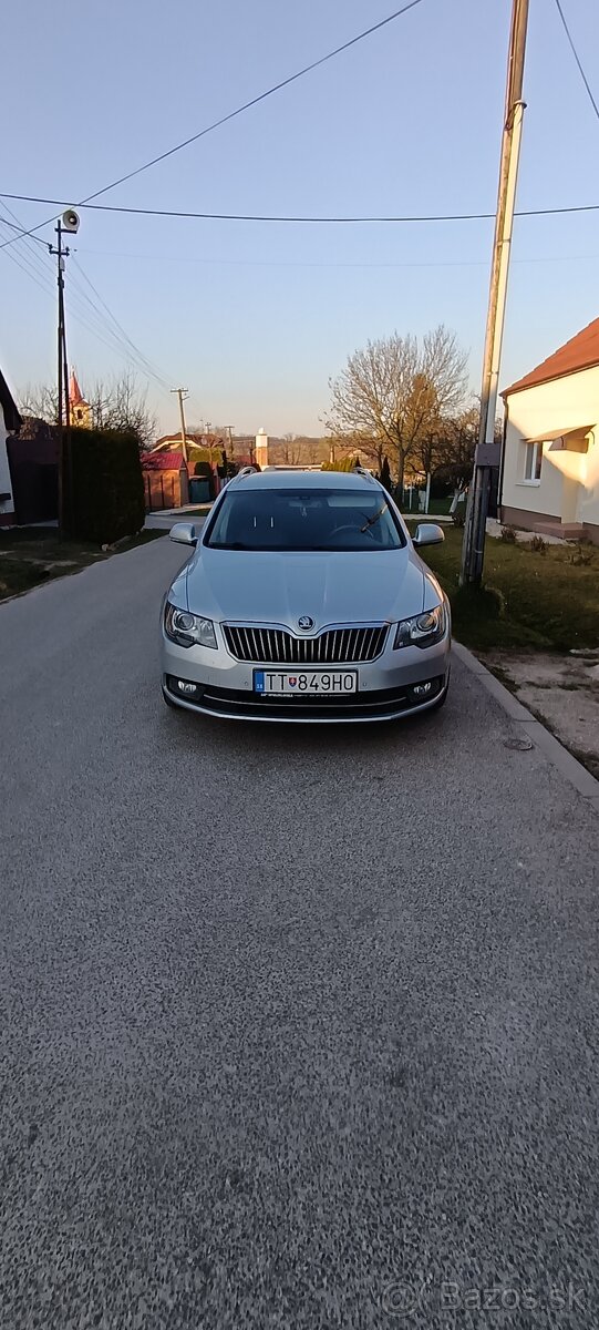 Škoda Superb II Combi 2.0TDI,4x4,DSG - 2