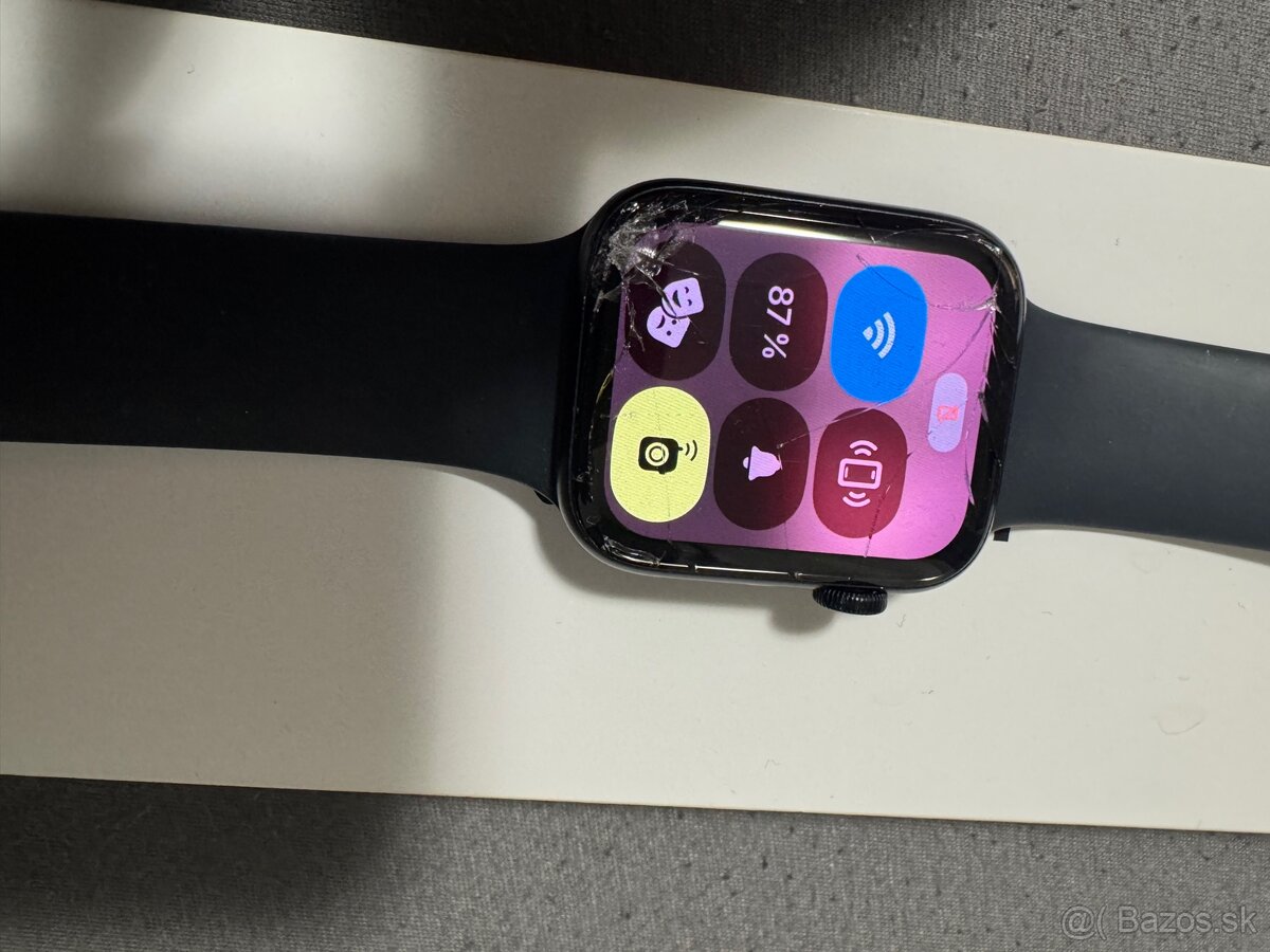 Apple Watch SE 2 - 2