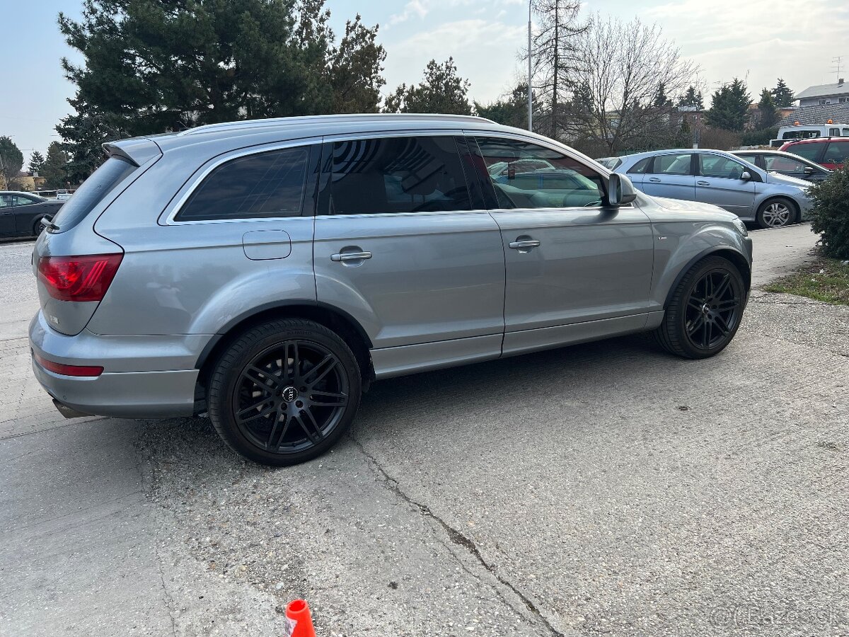 AUDI Q7 3.0TDI S-Line FaceLift-Look 171kW - 2