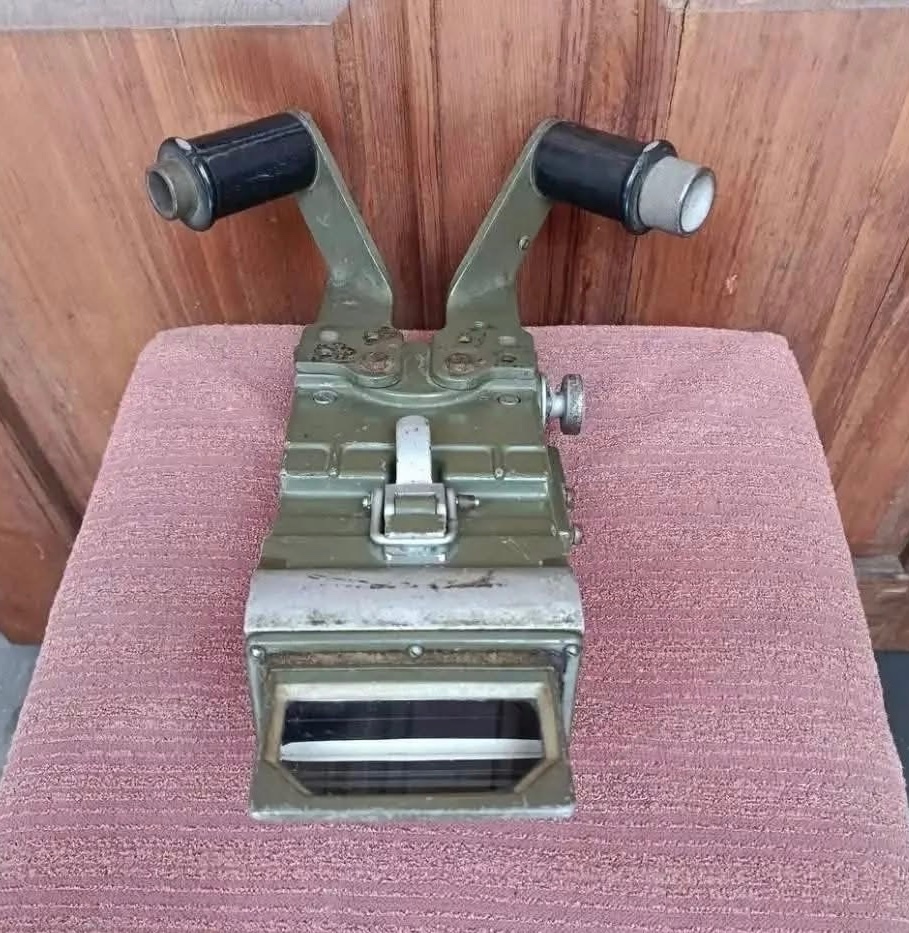 Tankový periskop - 2