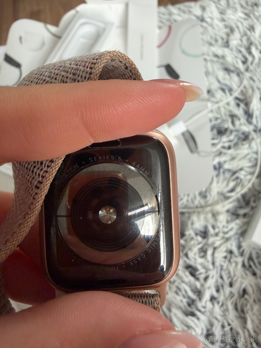 Apple watch series 5 - 2