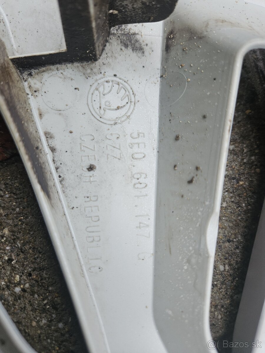 🛞 Originál Škoda puklice - 3 ks - 2