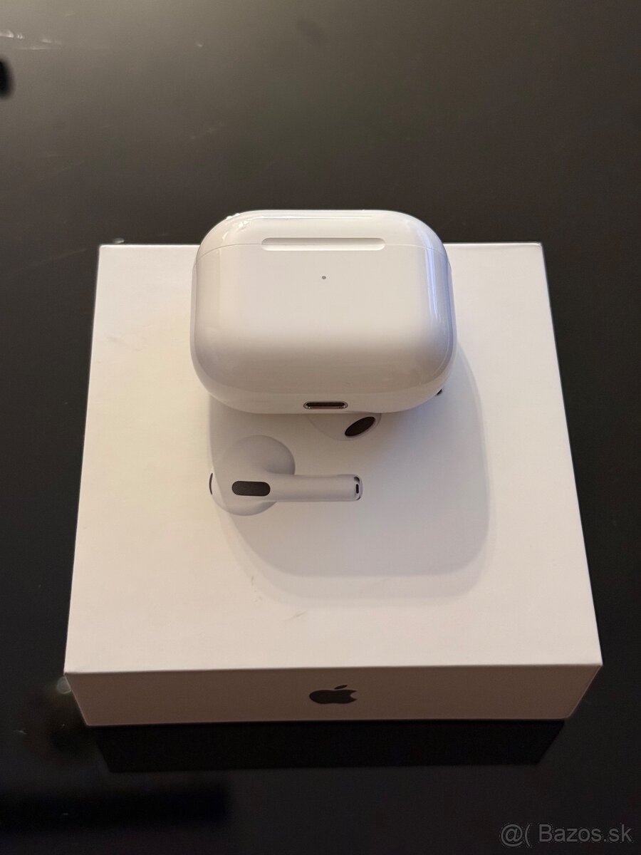 Airpods 3 - 2