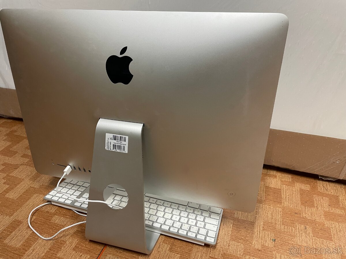 Apple iMac 21.5" Late 2015, 2.8GHz Quad-Core I5, 8GB RAM - 2