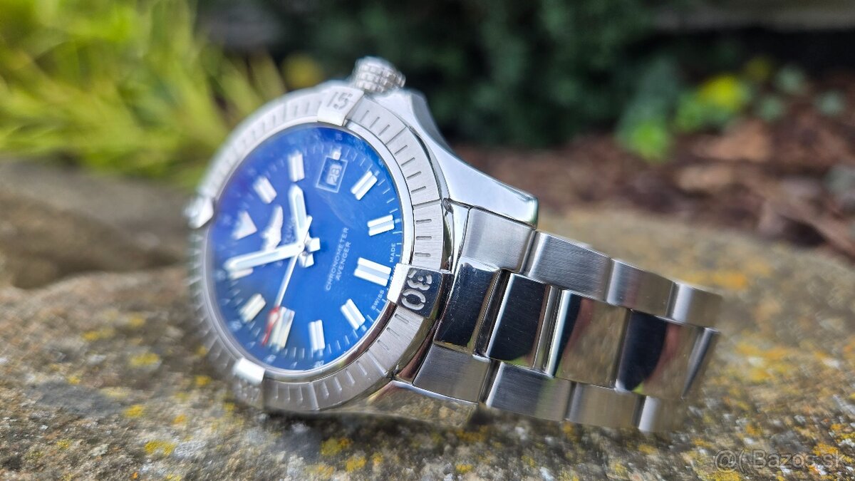 Breitling Avenger - 2