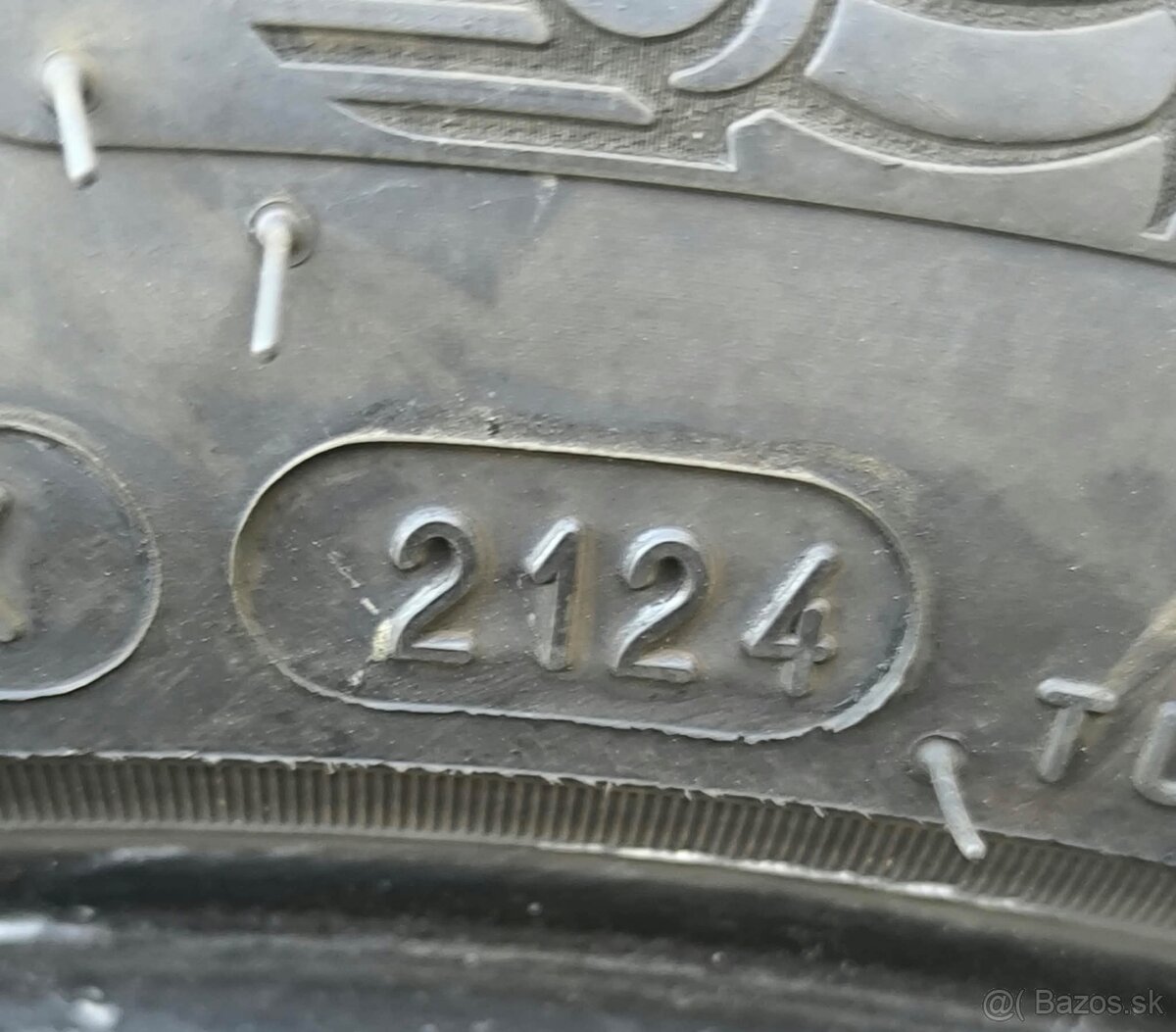 225/50/17 - 2